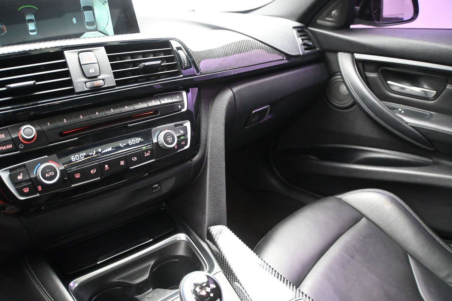 Used 2017 BMW M3 RWD image 4
