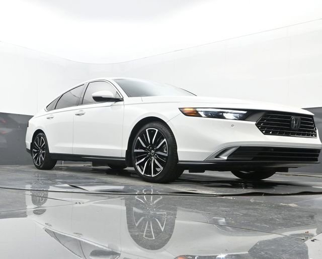 Used 2024 Honda Accord Touring image 26