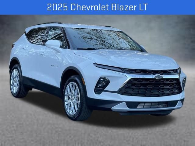 New 2025 Chevrolet Blazer LT w/ Convenience Package
