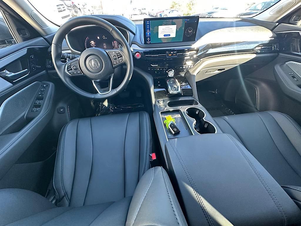 Certified 2025 Acura MDX SH-AWD image 25