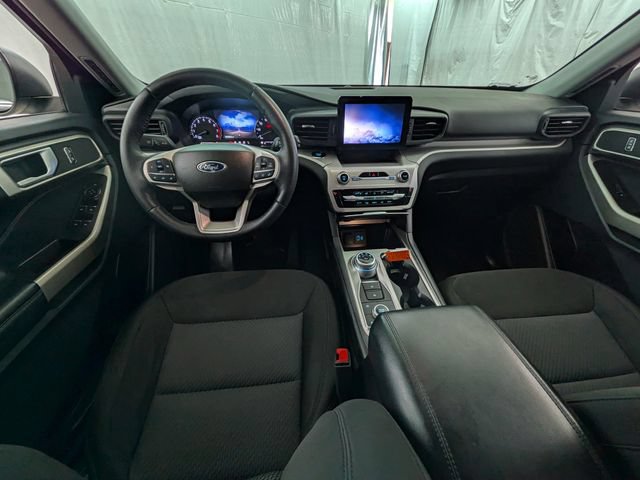 Certified 2023 Ford Explorer XLT w/ Class IV Trailer Tow Package AWD/4WD image 7