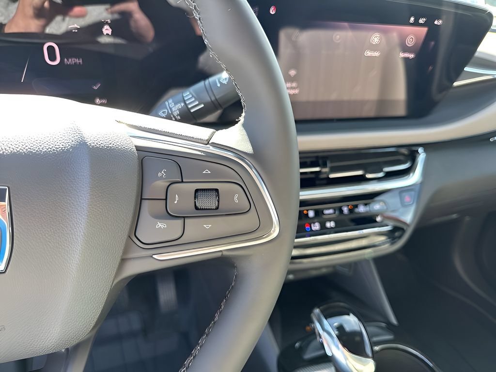 New 2026 Buick Envista Sport Touring FWD image 33