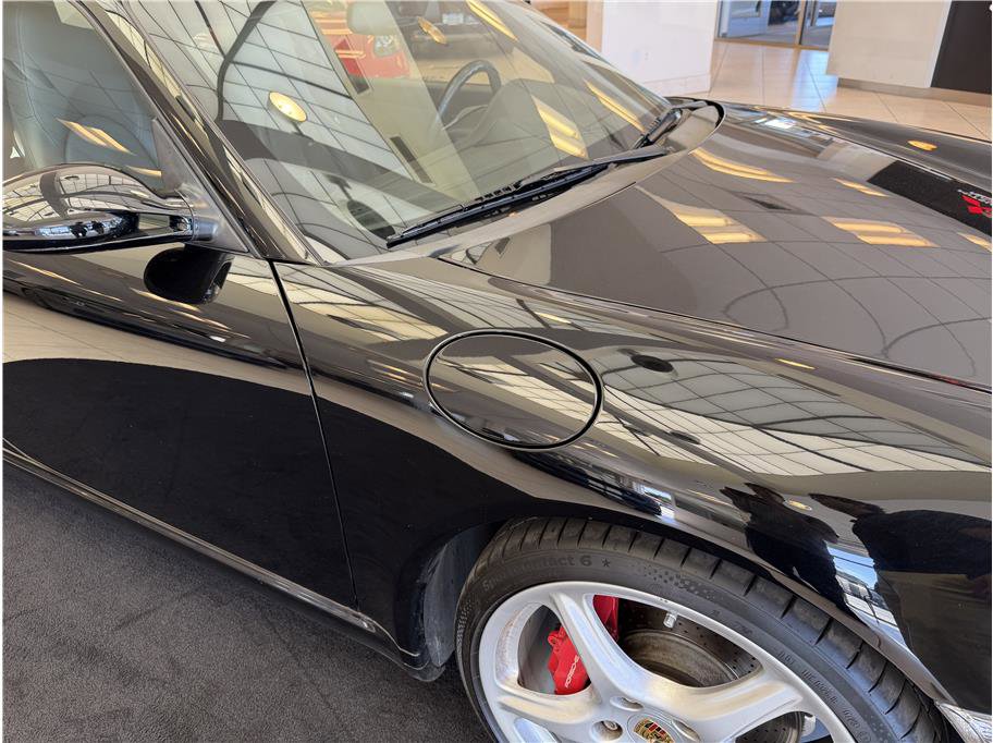 Used 2006 Porsche 911 Carrera S image 32