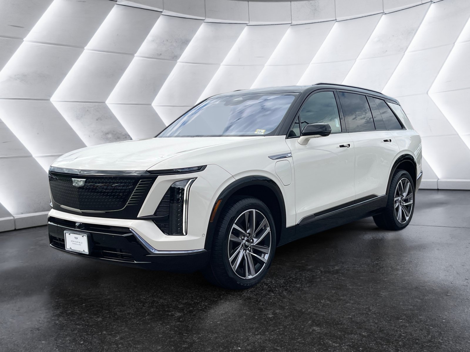 New 2027 Cadillac Vistiq Sport w/ LPO, Premium Carpet Package AWD/4WD image 2