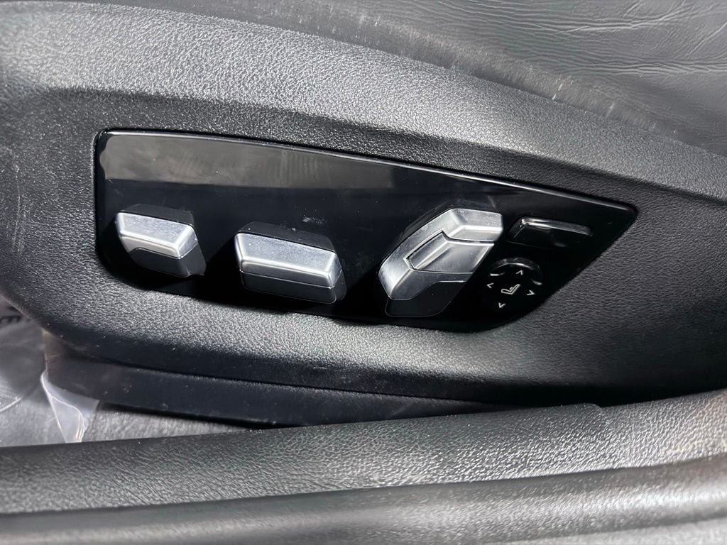 Used 2022 BMW M5 w/ Executive Package AWD/4WD image 18