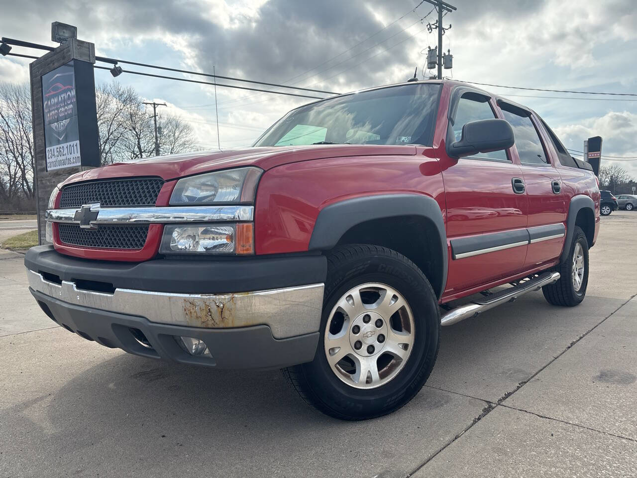Used 2004 Chevrolet Avalanche Z71 w/ Preferred Equipment Group image 2