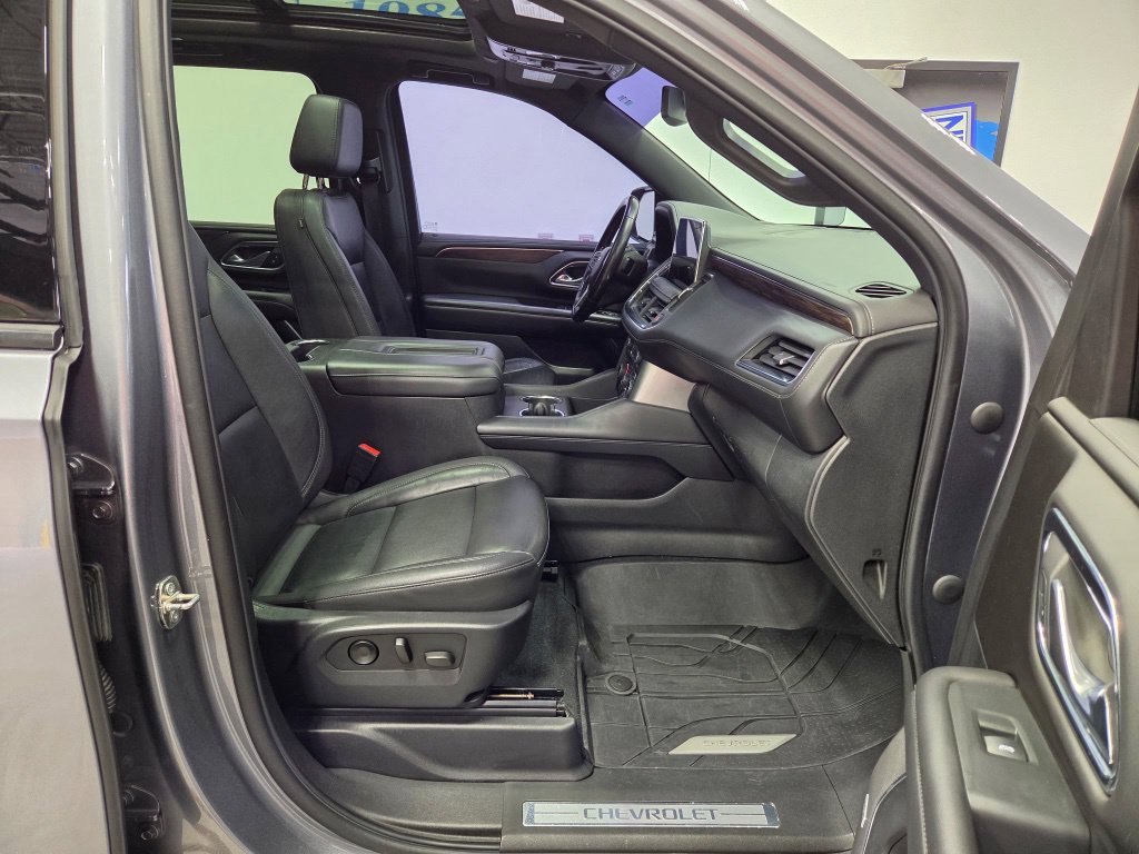 Used 2021 Chevrolet Suburban Z71 AWD/4WD image 19