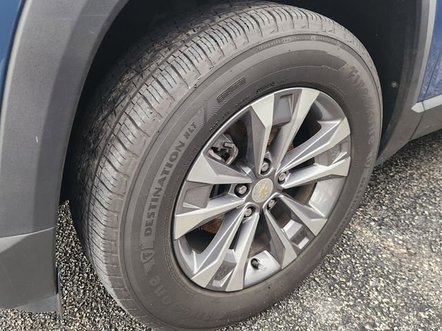 Used 2025 Chevrolet Equinox LT w/ Safety and Technology Package image 10