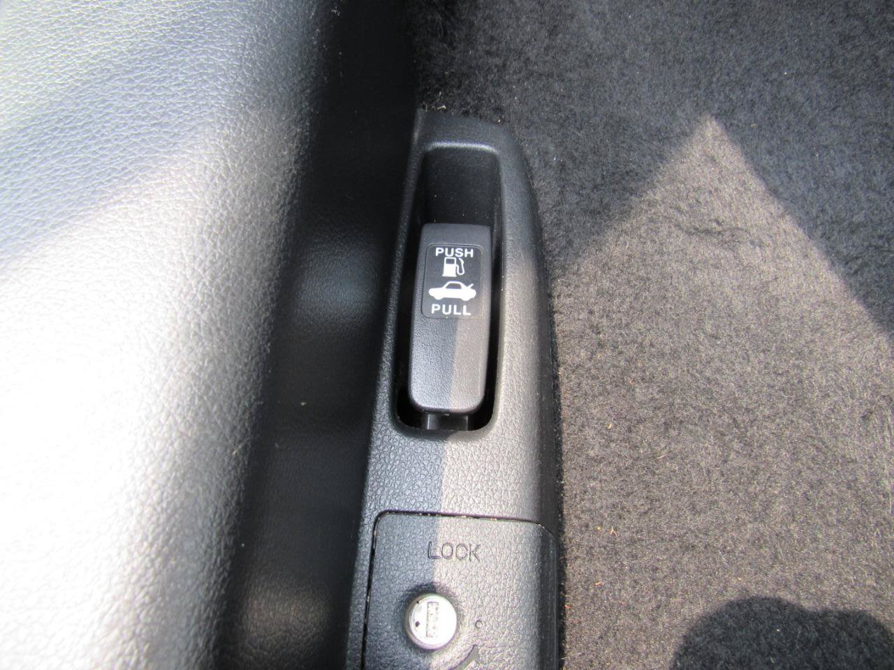 Used 2017 Honda Accord LX image 16