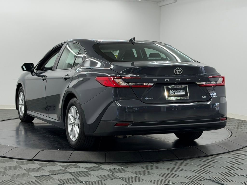 Used 2026 Toyota Camry LE image 10