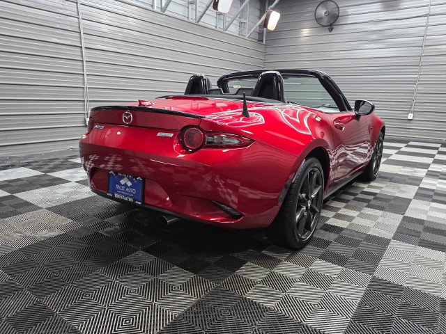 Used 2016 MAZDA MX-5 Miata Club RWD image 6