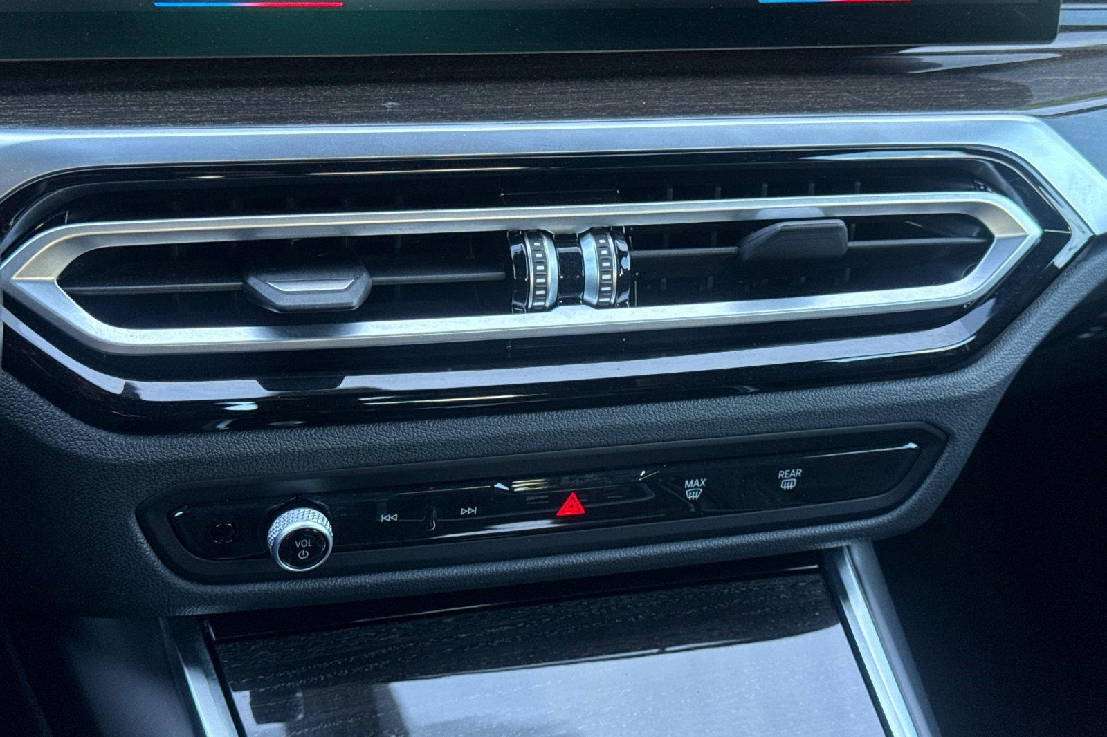 Certified 2023 BMW i4 eDrive35 w/ Parking Assistance Package image 26