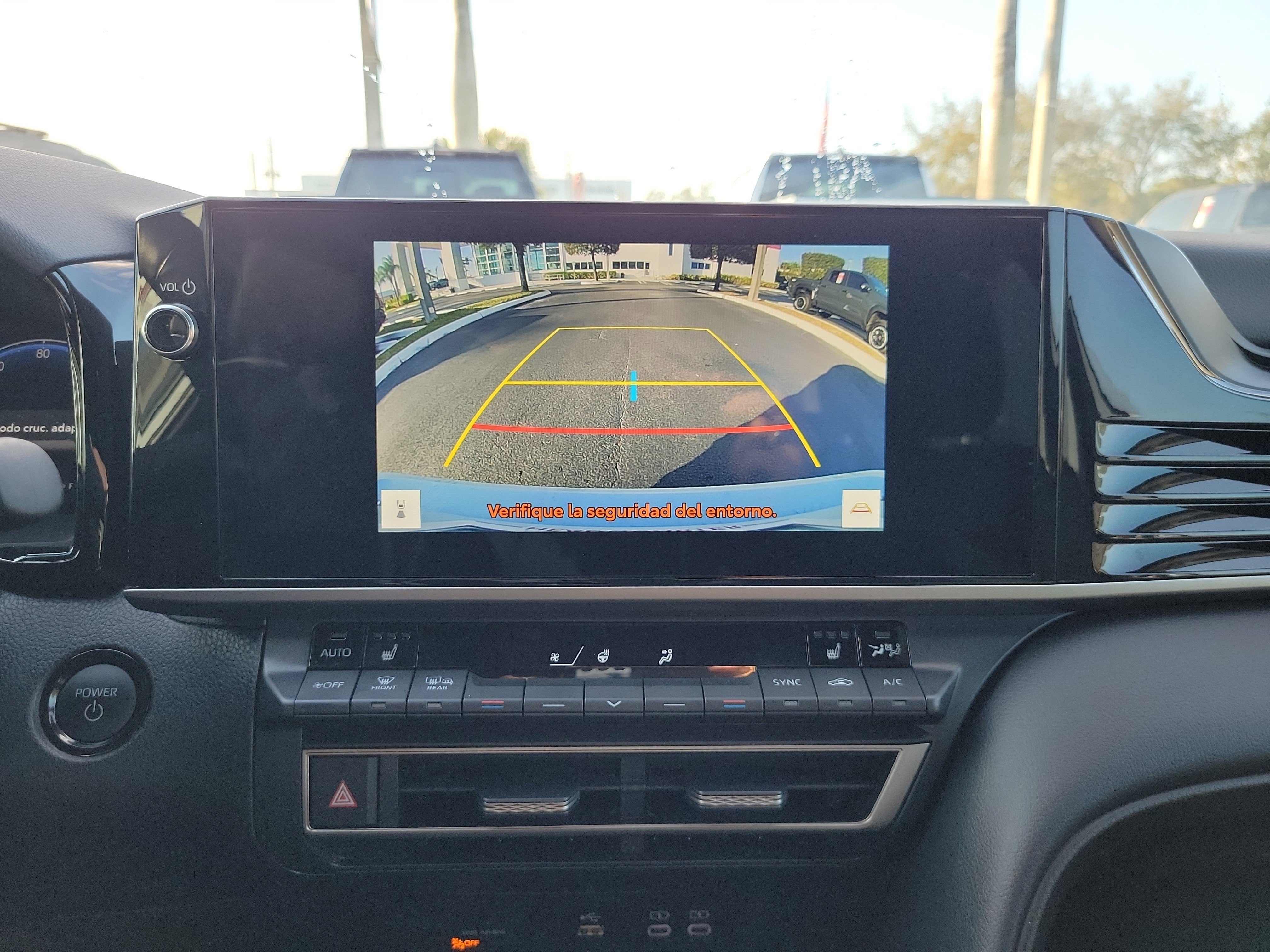 Used 2025 Toyota Camry XSE image 27