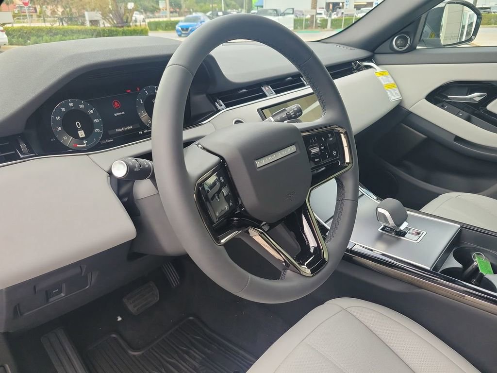 Certified 2026 Land Rover Range Rover Evoque S AWD/4WD image 25