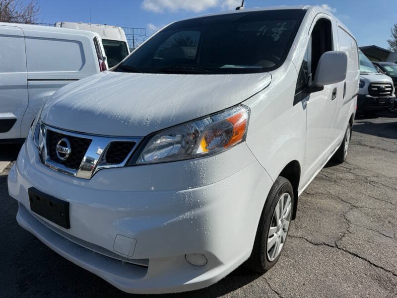 Used 2019 Nissan NV200 SV w/ Navigation Package FWD image 3