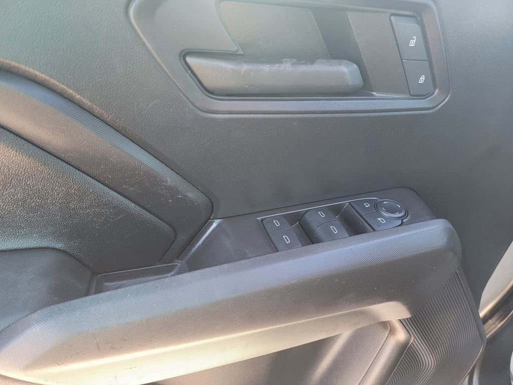 Used 2024 Chevrolet Colorado W/T RWD image 12