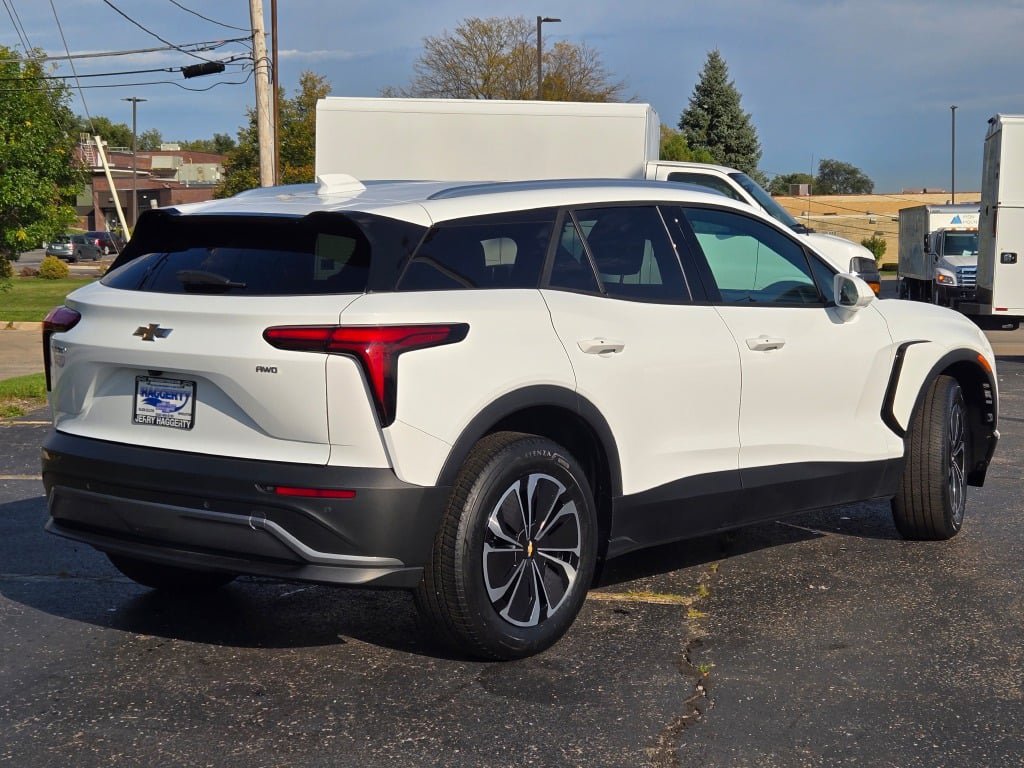 Certified 2024 Chevrolet Blazer EV LT AWD/4WD image 11
