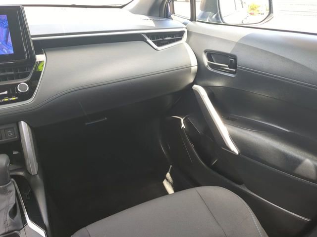 Used 2024 Toyota Corolla Cross SE AWD/4WD image 17