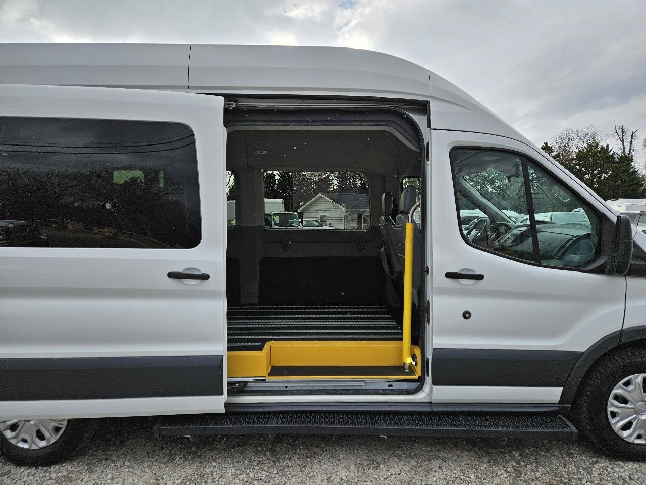 Used 2019 Ford Transit 350 XL RWD image 41