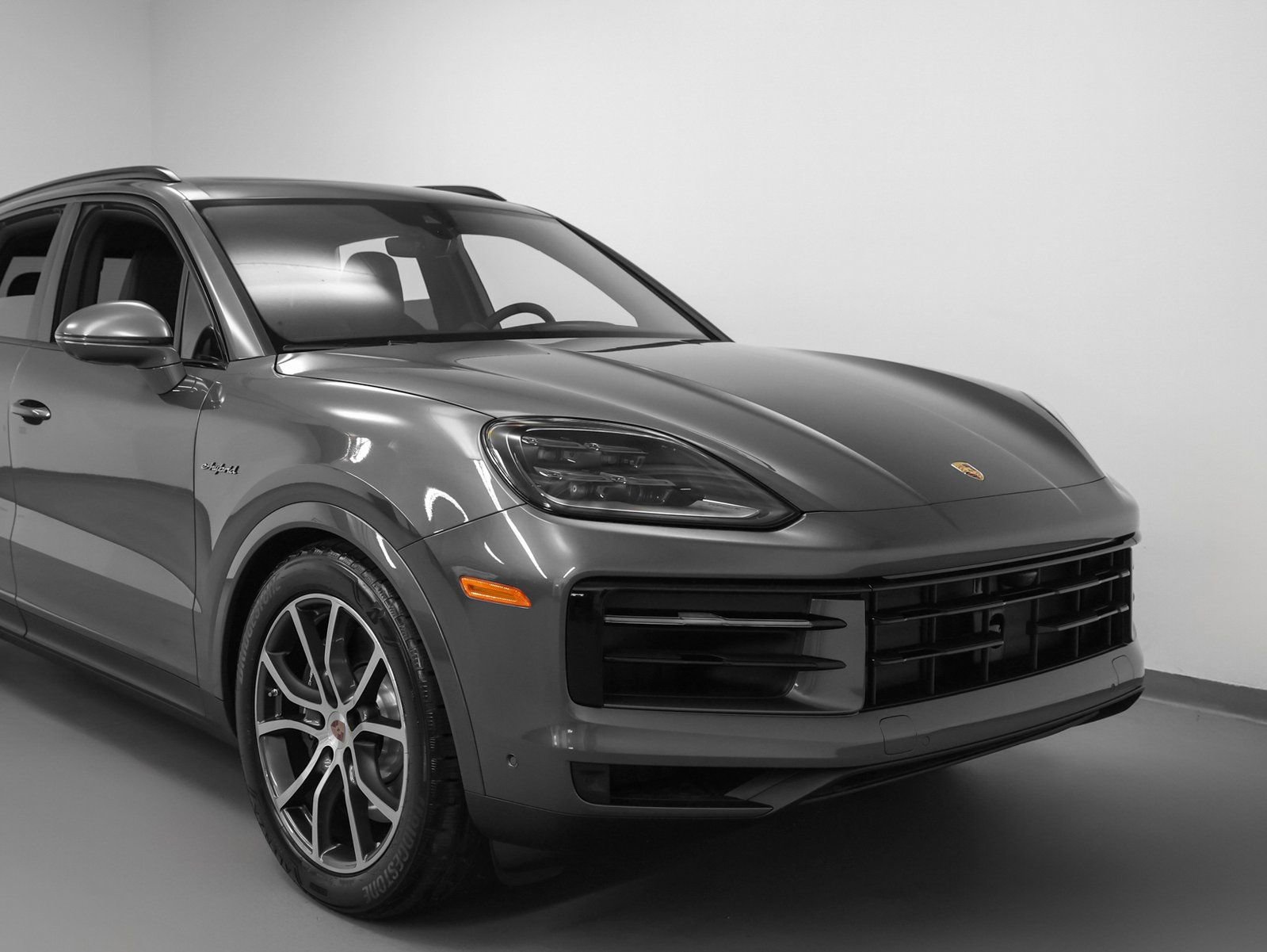 New 2026 Porsche Cayenne E-Hybrid image 9