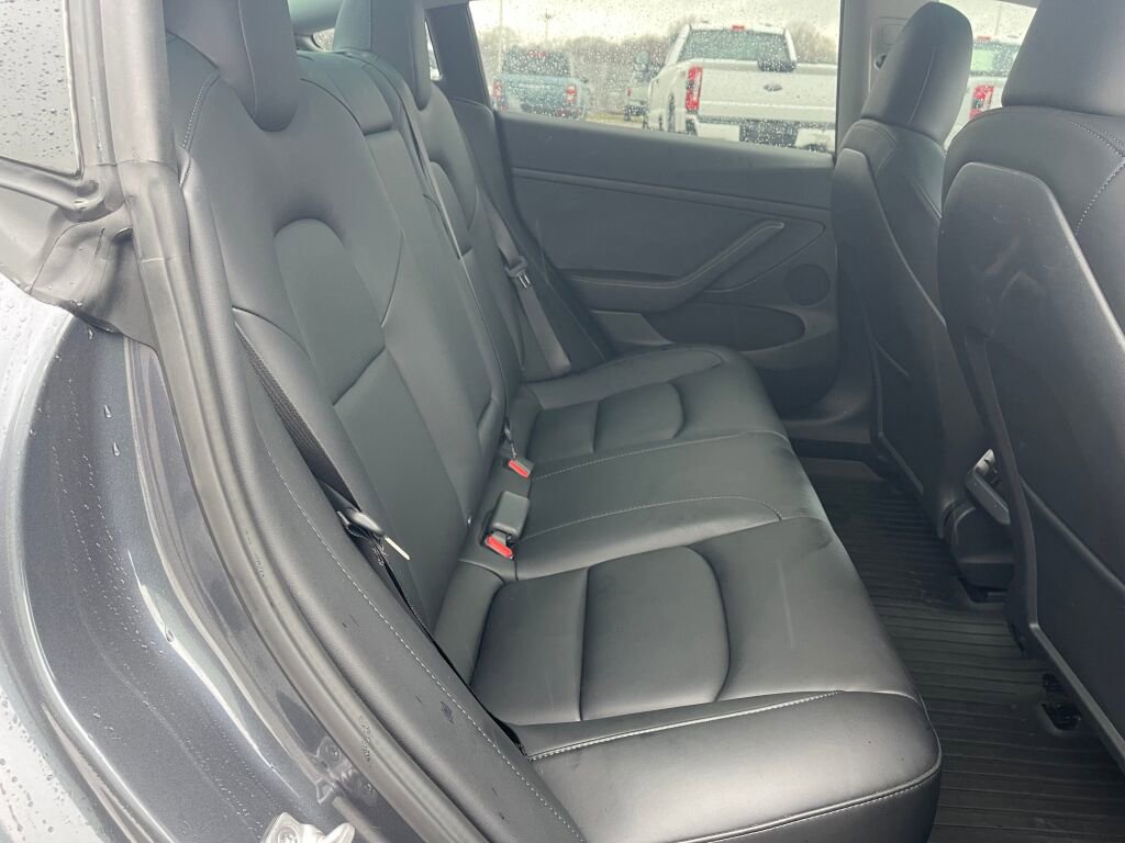 Used 2023 Tesla Model 3 Performance image 26
