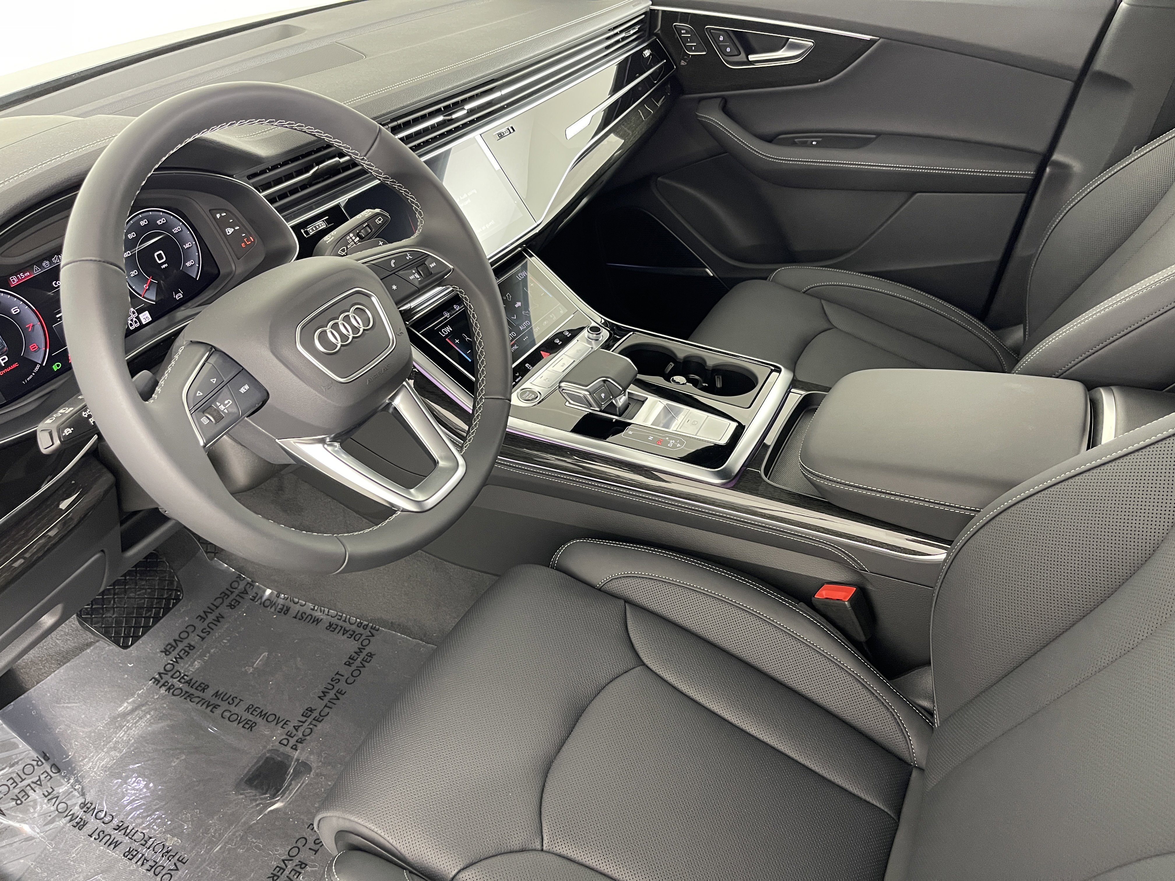New 2025 Audi Q7 3.0T Prestige image 5