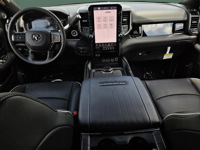 New 2025 RAM 3500 Limited AWD/4WD image 17