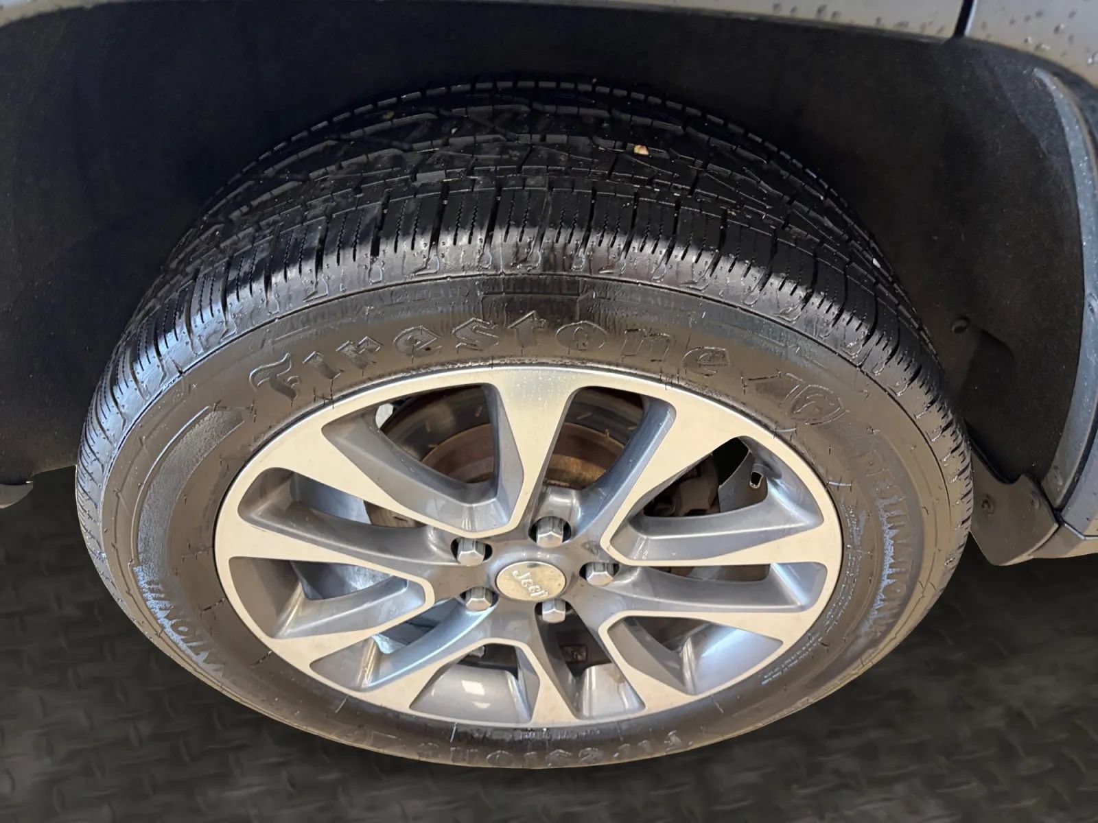 Used 2018 Jeep Grand Cherokee Limited AWD/4WD image 40