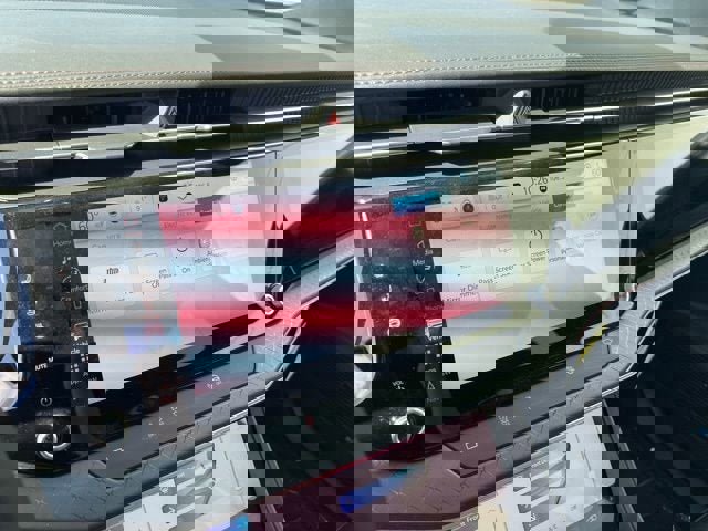 New 2025 Jeep Wagoneer S Limited w/ Comfort Package image 11