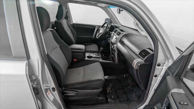Used 2018 Toyota 4Runner SR5 RWD image 17