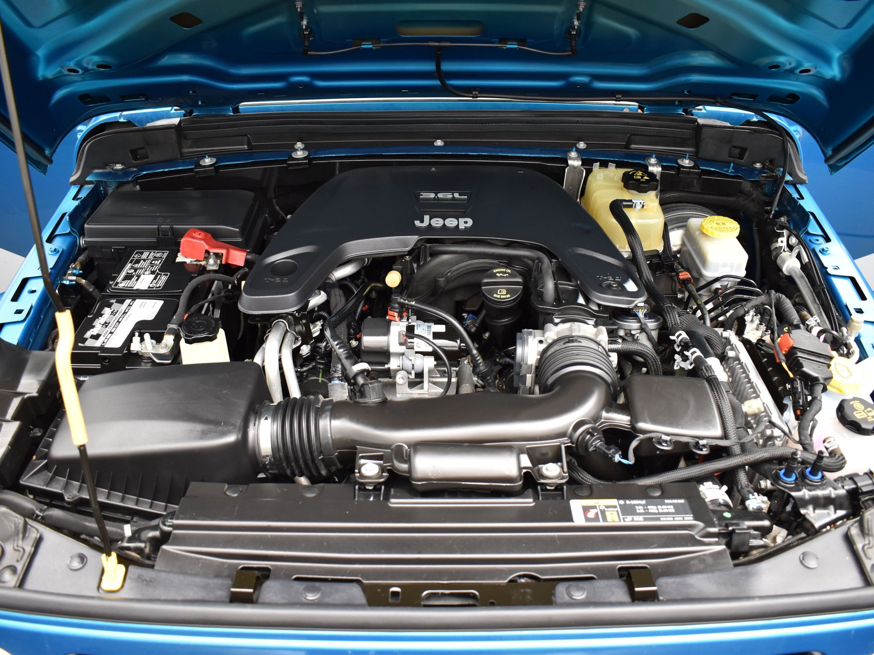 Used 2020 Jeep Wrangler Unlimited Sahara image 7