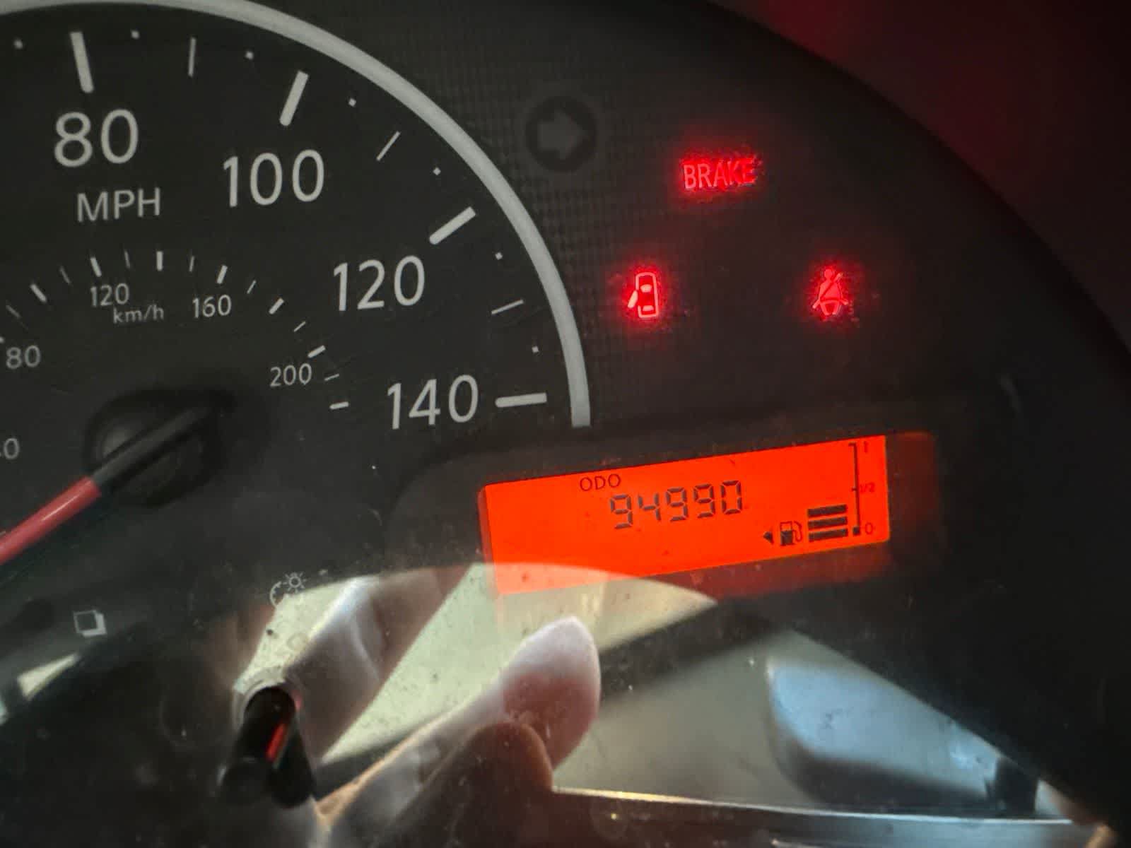 Used 2013 Nissan Versa S FWD image 18