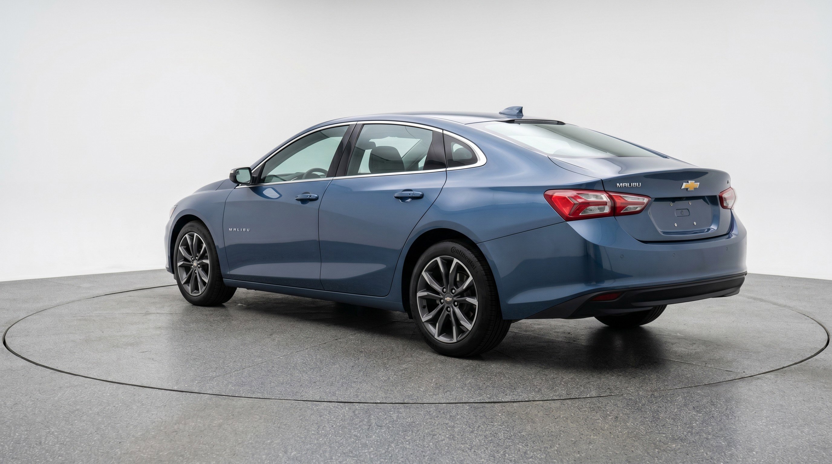 Used 2024 Chevrolet Malibu LT FWD image 6