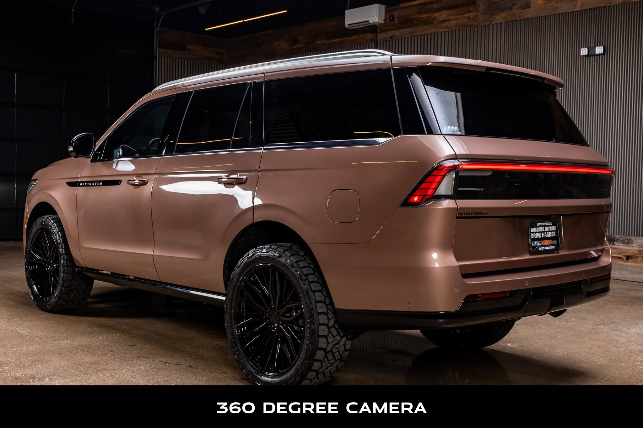 Used 2025 Lincoln Navigator Black Label image 8