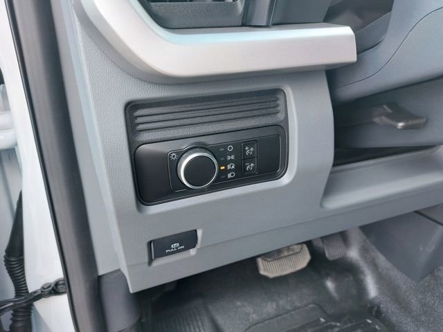 New 2026 Ford F550 4x4 Supercab Super Duty image 21