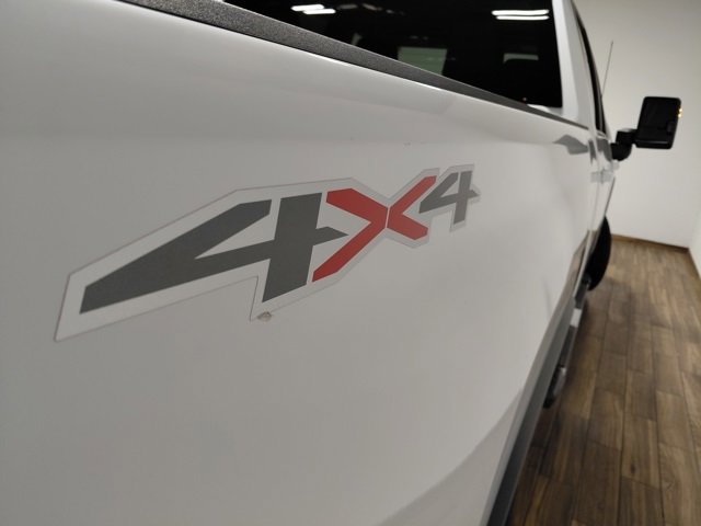 Used 2025 Chevrolet Silverado 2500 LT w/ Convenience Package image 19