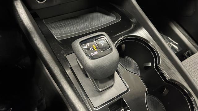 Used 2023 Nissan Rogue SV image 18