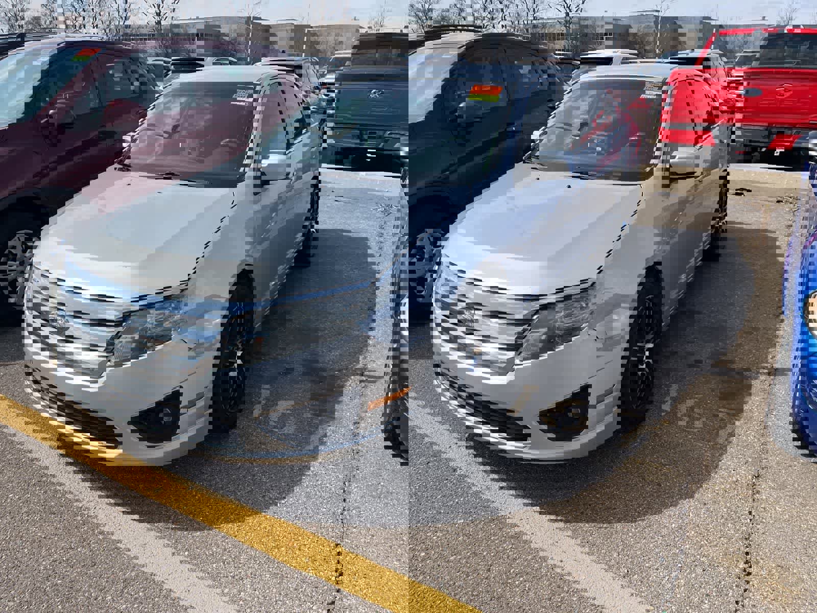 Used 2010 Ford Fusion SE image 2