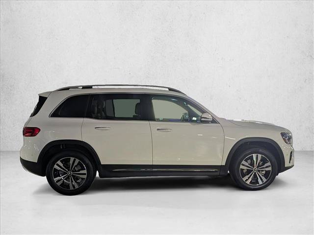 Certified 2025 Mercedes-Benz GLB 250 4MATIC image 7