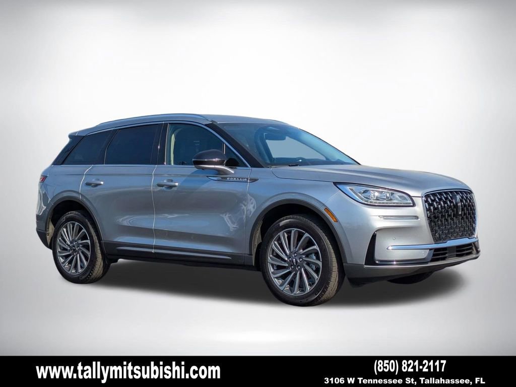 Used 2023 Lincoln Corsair Reserve w/ Equipment Group 201A AWD/4WD image 1