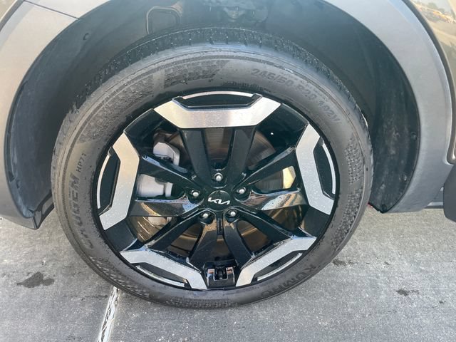 Used 2025 Kia Telluride S FWD image 30
