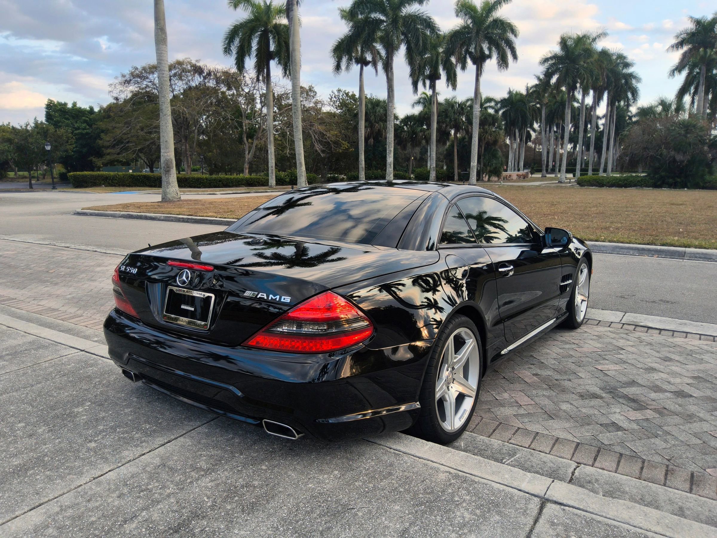 Used 2012 Mercedes-Benz SL 550 image 34