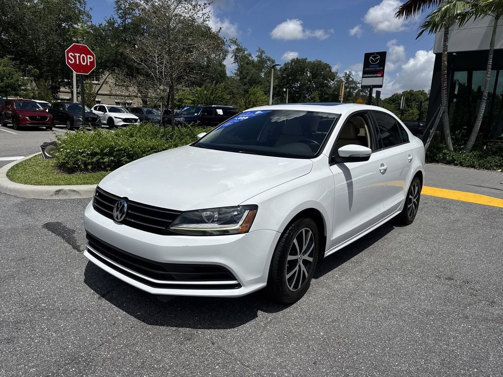 Used 2017 Volkswagen Jetta SE FWD image 9