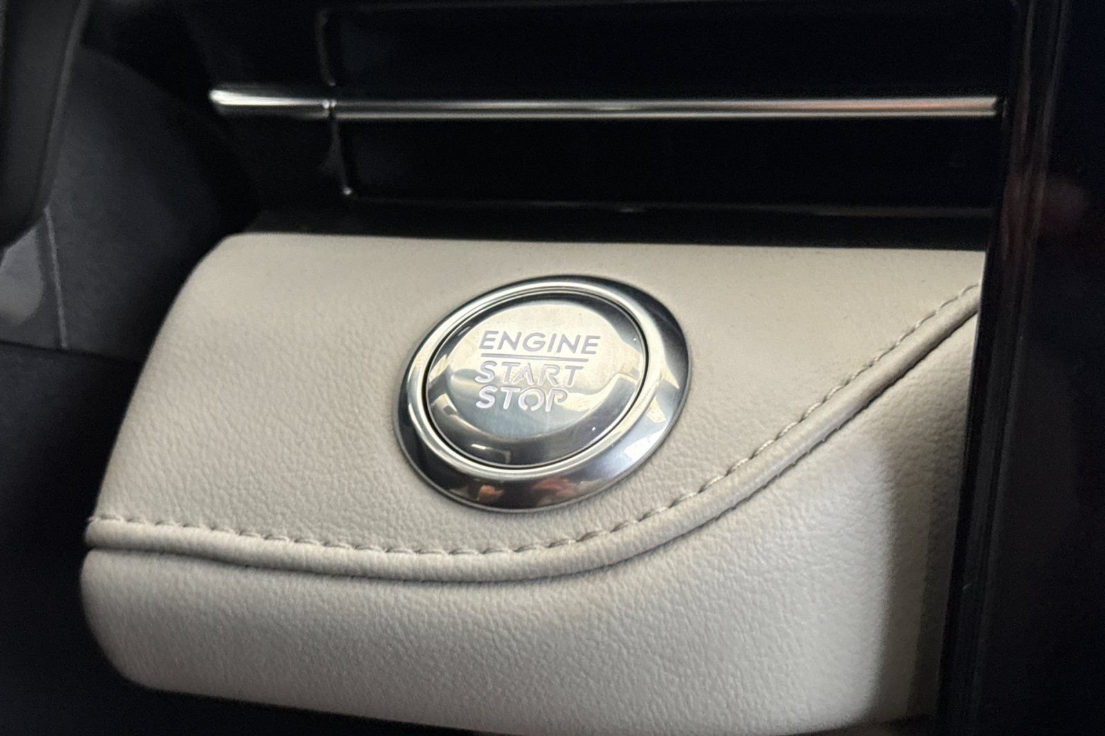 New 2026 Lincoln Nautilus Reserve AWD/4WD image 19