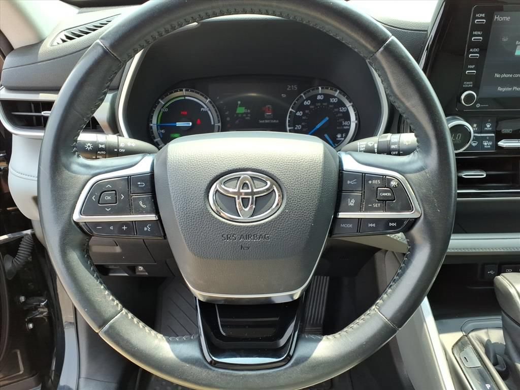 Used 2020 Toyota Highlander XLE AWD/4WD image 23