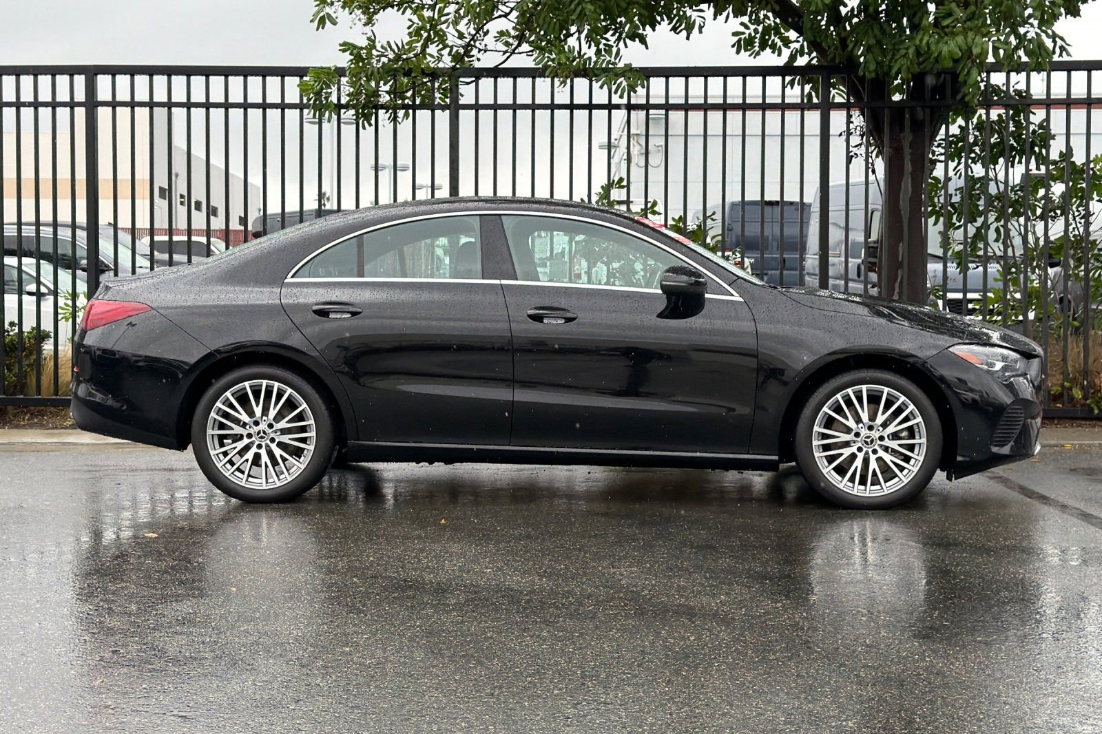 Certified 2025 Mercedes-Benz CLA 250 4MATIC image 3