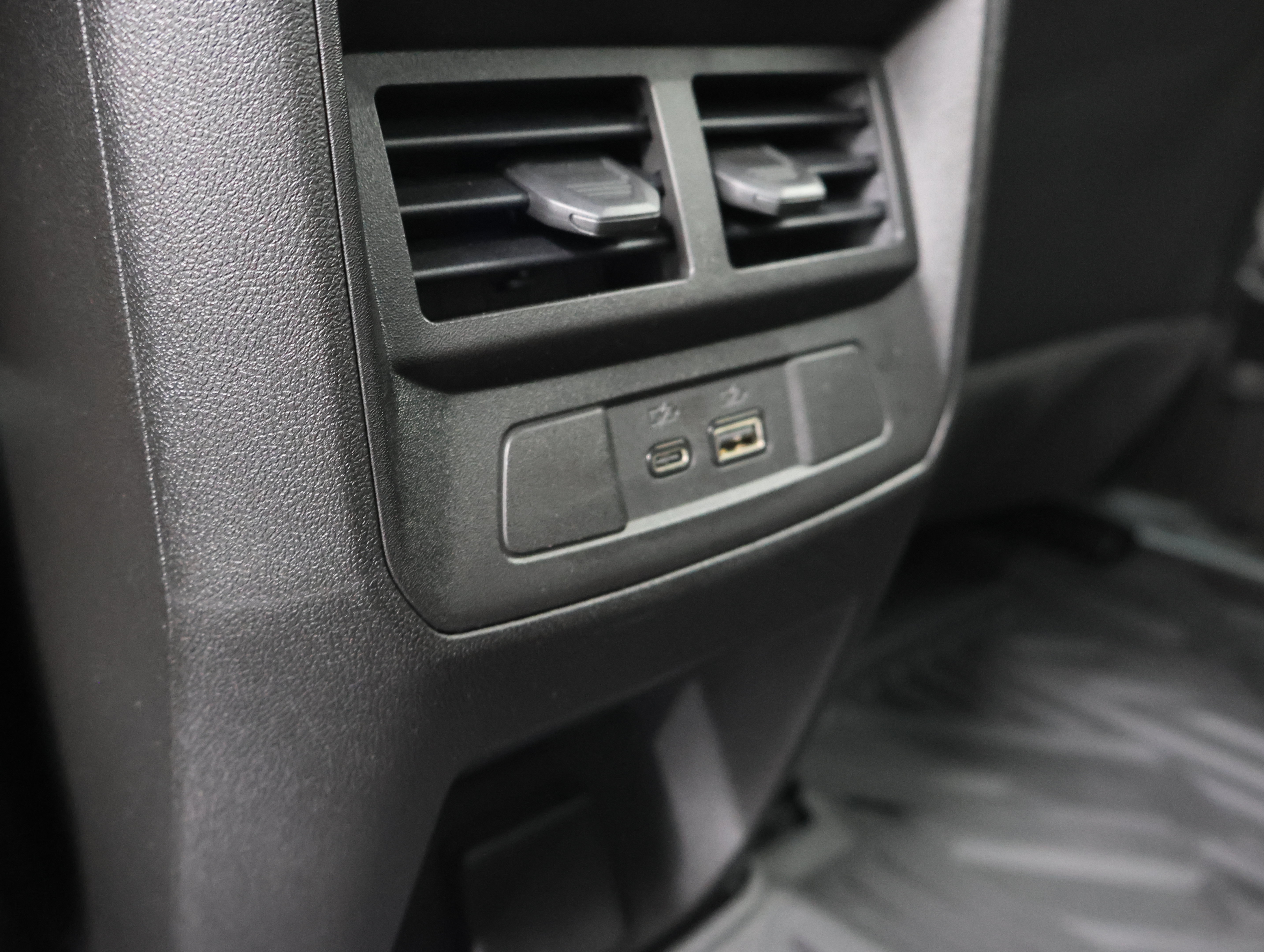 Used 2023 Chevrolet Colorado ZR2 w/ ZR2 Convenience Package III AWD/4WD image 37