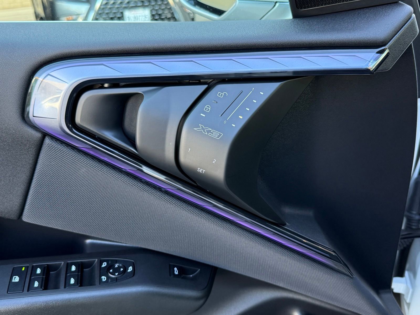 Used 2025 BMW X3 xDrive30i w/ Premium Package image 21