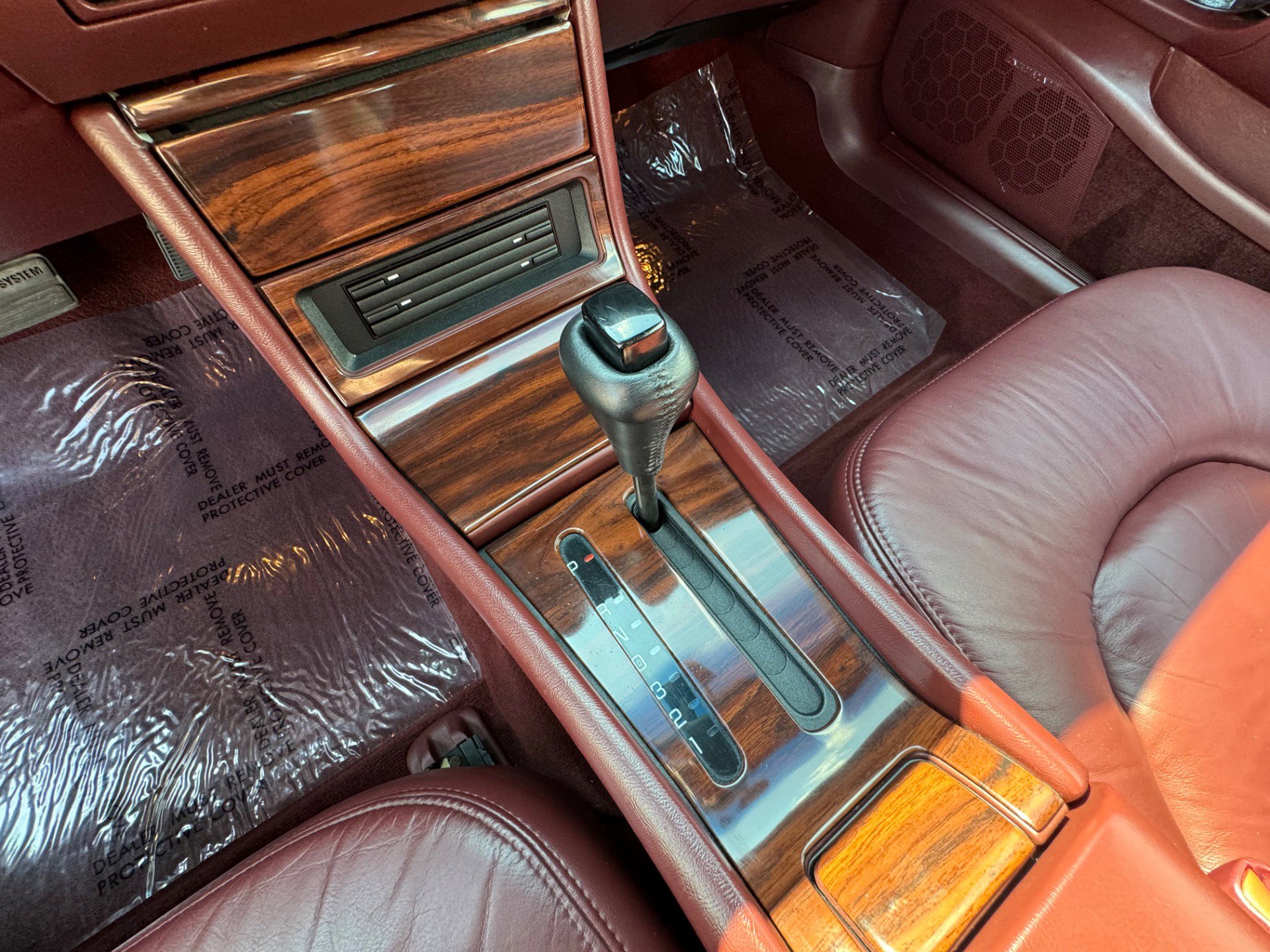 Used 1998 Buick Riviera Supercharged Coupe w/ Prestige Opt Pkg image 18