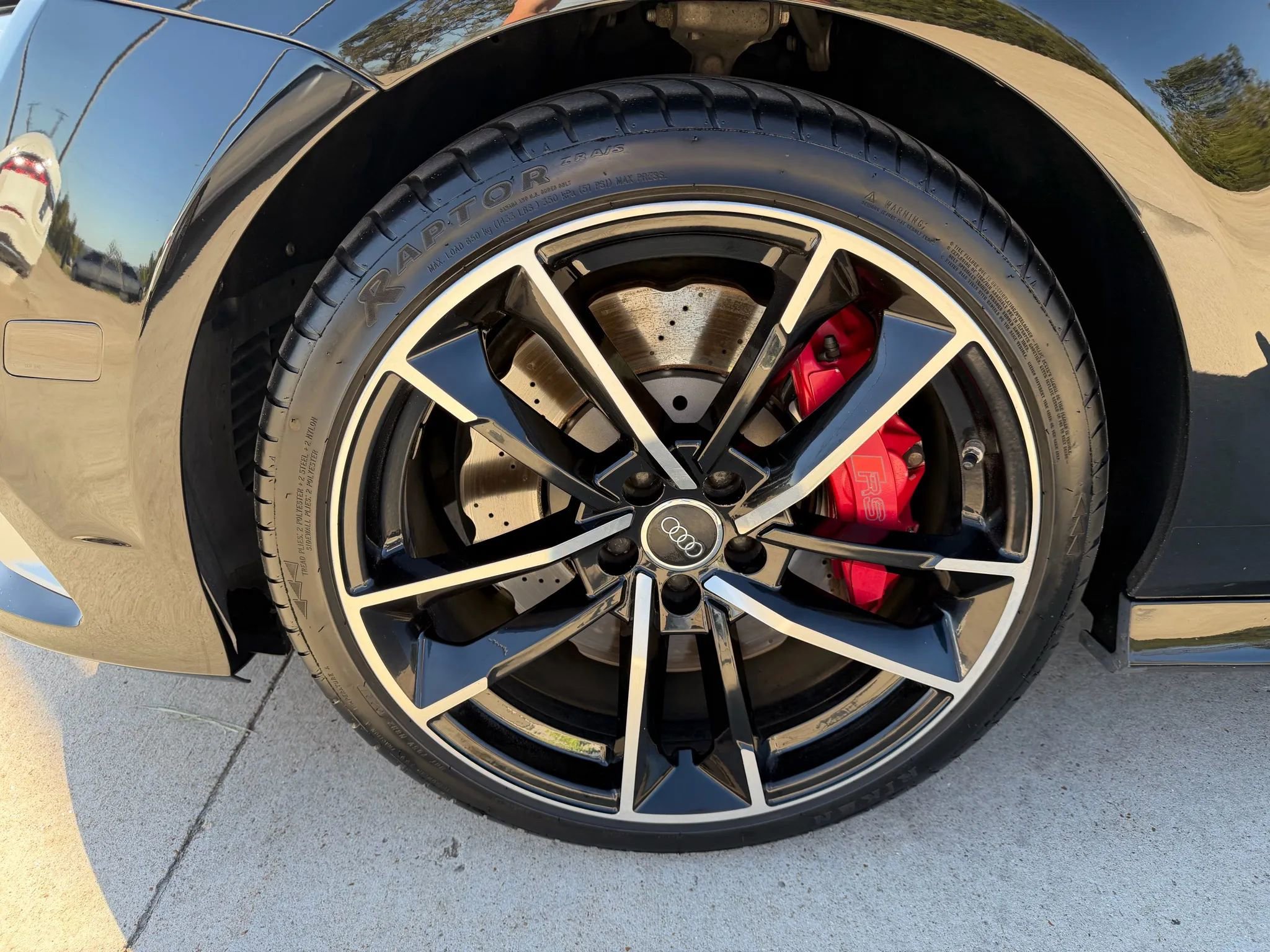 Used 2016 Audi RS 7 Prestige w/ RS 7 Dynamic Package image 75